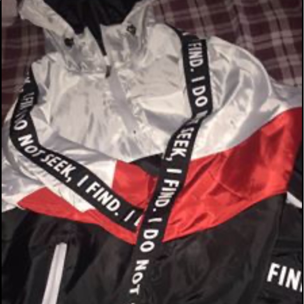 “i don’t seem i find” windbreaker from ZAFUL
